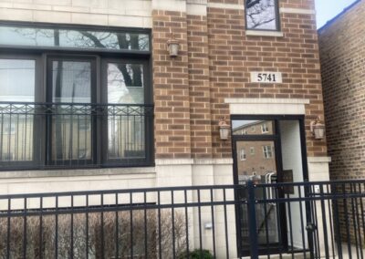 5741 W Lawrence 4