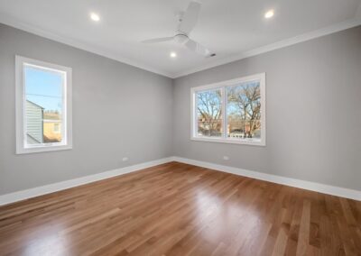 709 Elmore 4