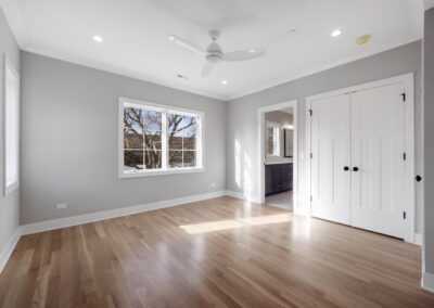 709 Elmore 8